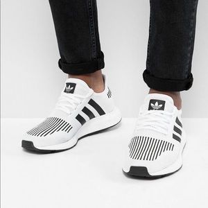 Adidas Swift Run Sneakers